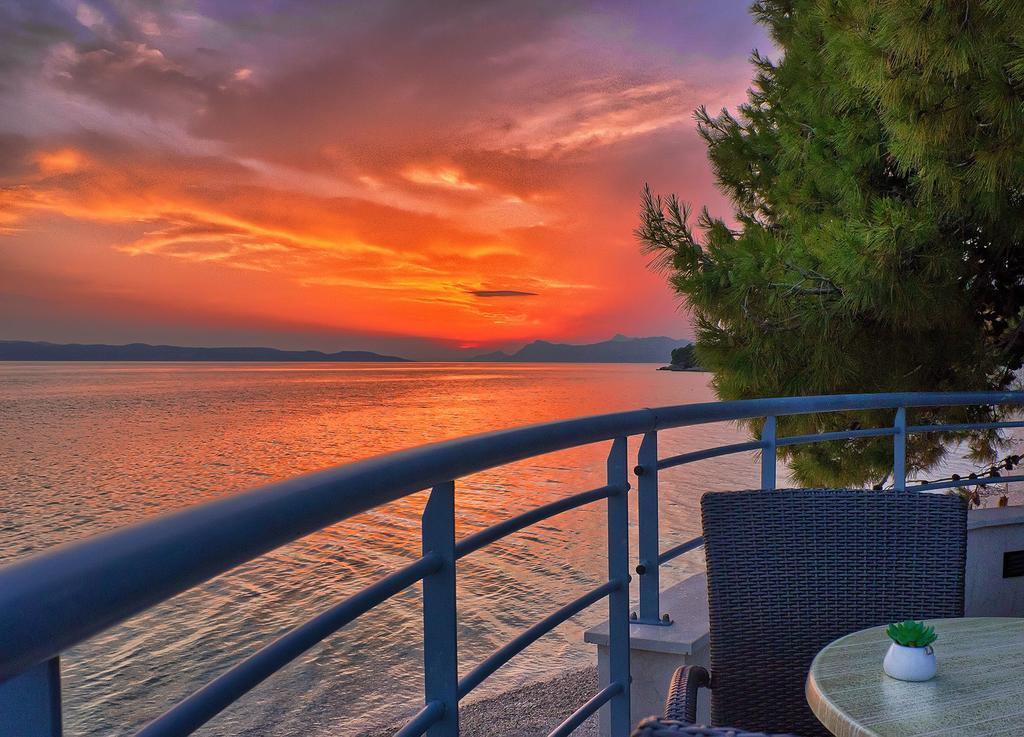 Hotel Sirena Podgora Buitenkant foto