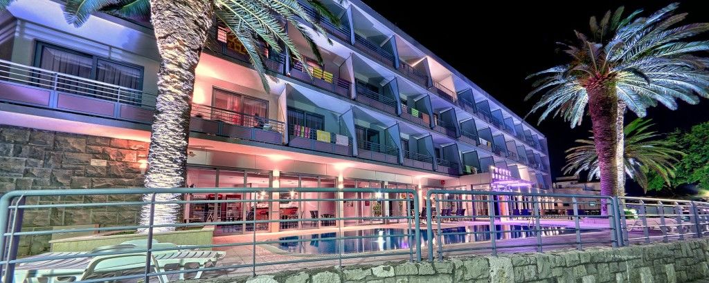 Hotel Sirena Podgora Buitenkant foto